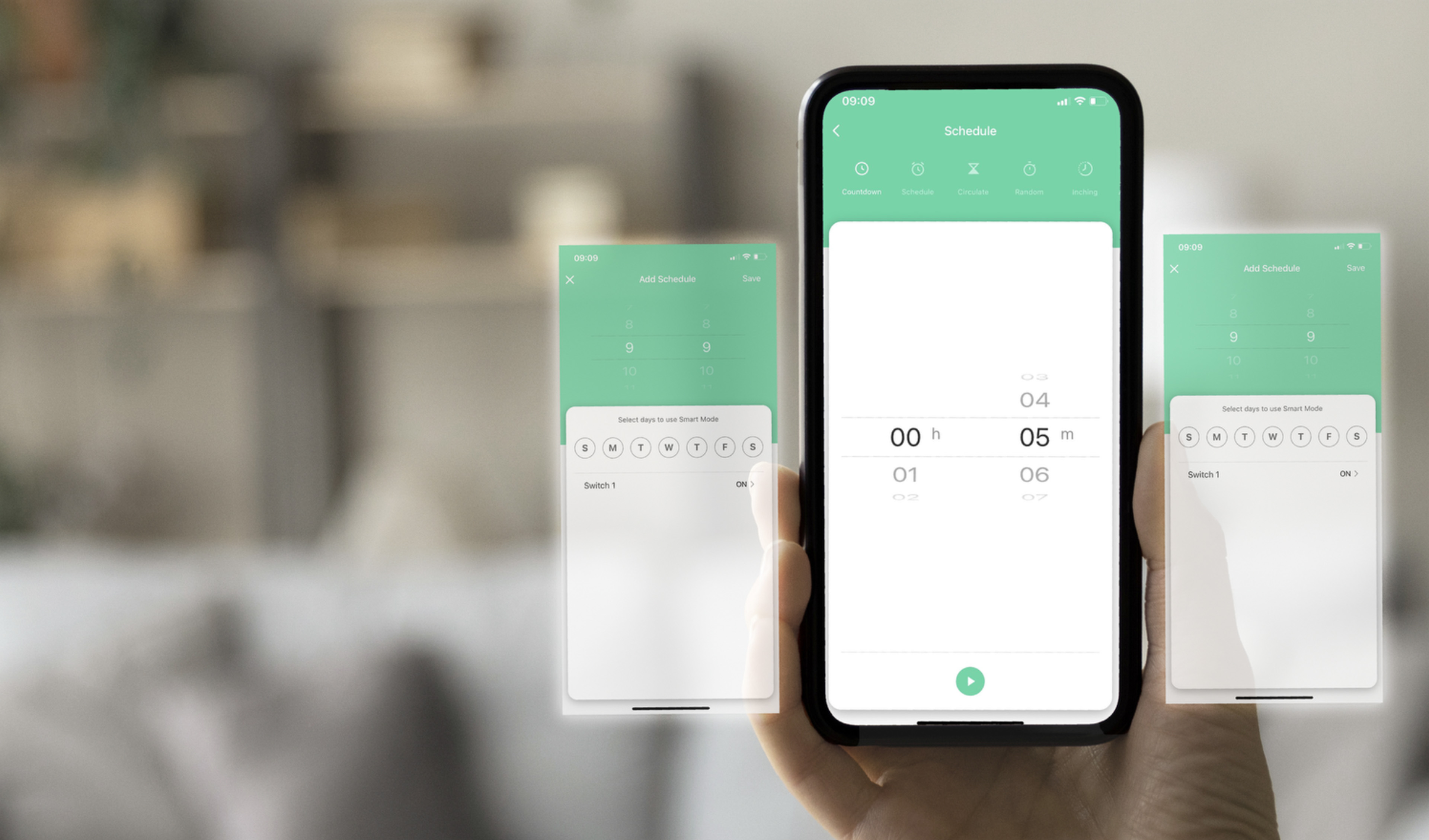 หน้าจอการตั้งเวลาของ Smart Plug P2 พร้อมโทรศัพท์ตรงกลางและหน้าจอตั้งเวลาสองด้าน